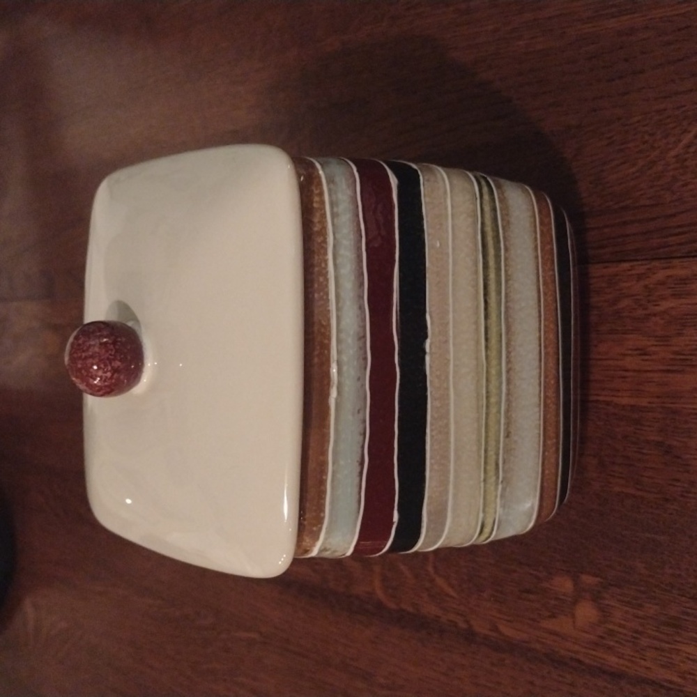 Vintage Tabletops Lifestyles Jentry Ceramic Canister Storage Cookie Jar b630